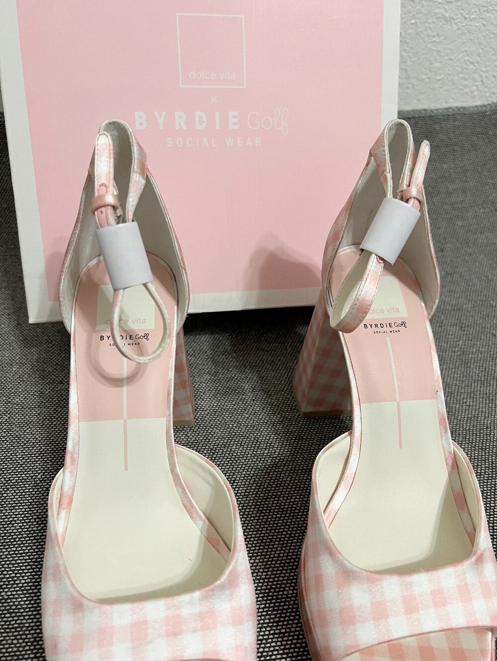 LAST PRICE New Dolce Vita Byrdie Gold Pandro Gingham Heels NO OFFERS - Picture 9 of 16